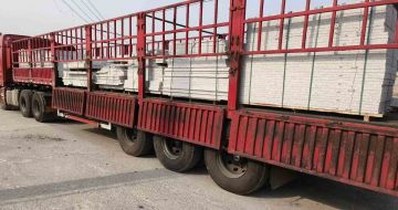 柳州 白麻荔枝面外墙干挂，工厂装车日常