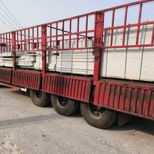 柳州 白麻荔枝面外墙干挂，工厂装车日常