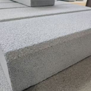 柳州 芝麻灰荔枝面路沿石