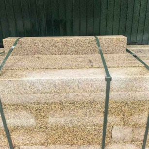 柳州 黄金麻花岗岩石材机切面栏杆料半成品