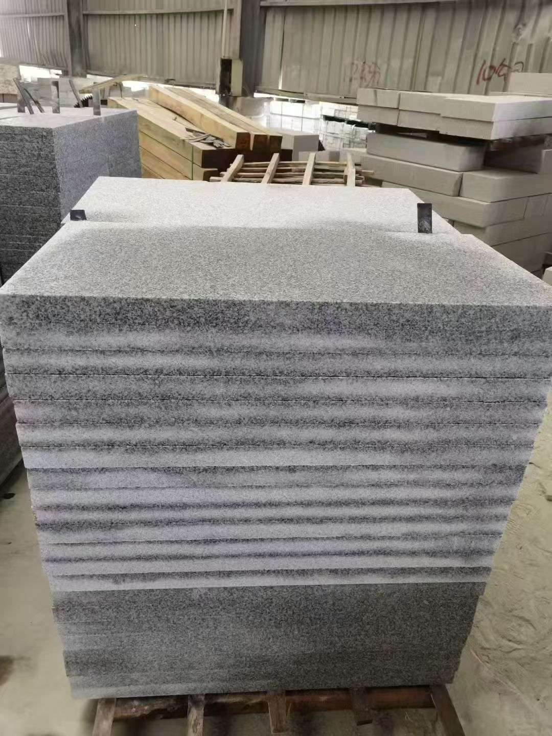 柳州 芝麻白5公分火烧地铺成品，900*400，规格可定制