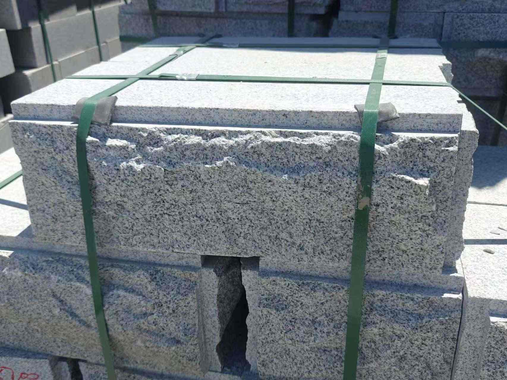 柳州 芝麻白花岗岩自然面成品