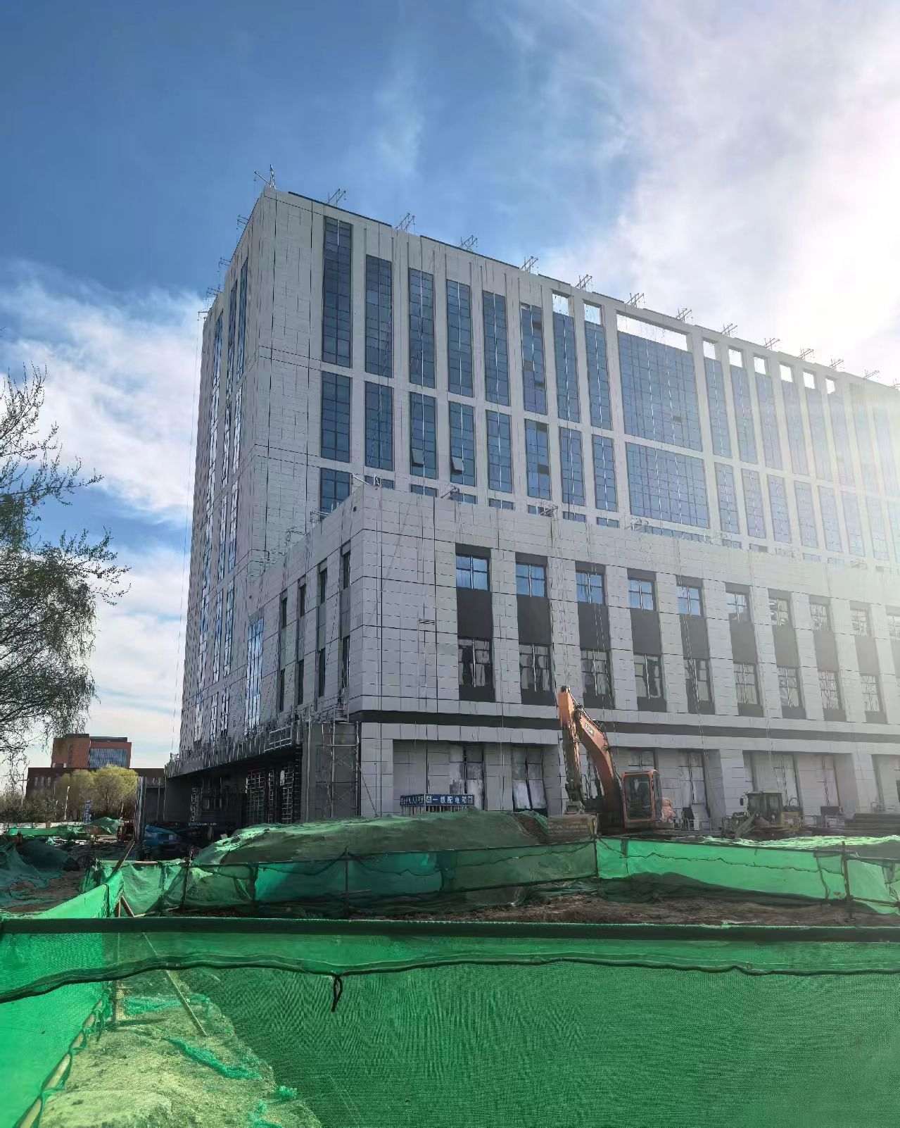 柳州 白麻花岗岩石材外墙干挂