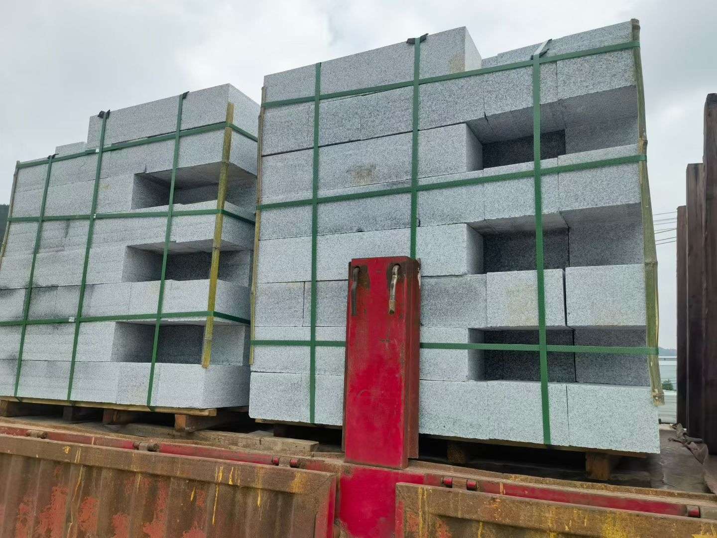 柳州 芝麻白花岗岩路沿石，平石，路侧石，马路牙子，路缘石，立缘石，平缘石等